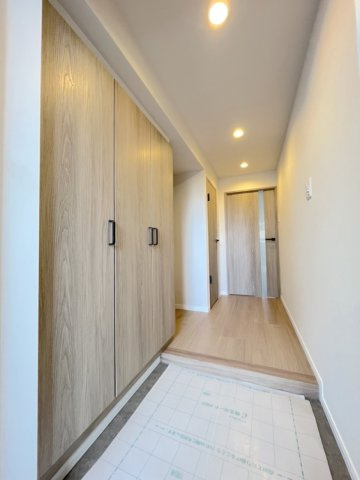 アンピール箱崎東の玄関