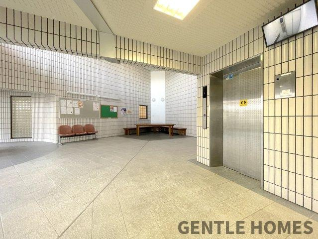 アンピール箱崎東のエントランス