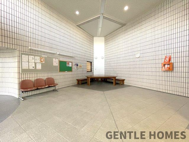 アンピール箱崎東のエントランス