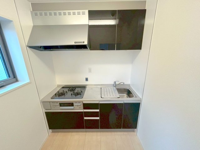 メゾン・ド・メトロ西中島南方のキッチン