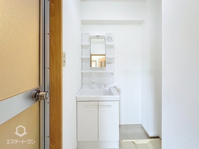 ロイヤルクレストの洗面所
