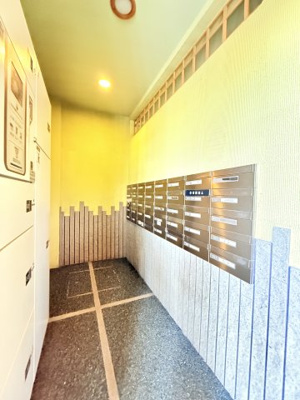 【設備】 | グレイス茅ヶ崎ソレアード | 郵便受け
宅配ボックスもあり不在時も安心。