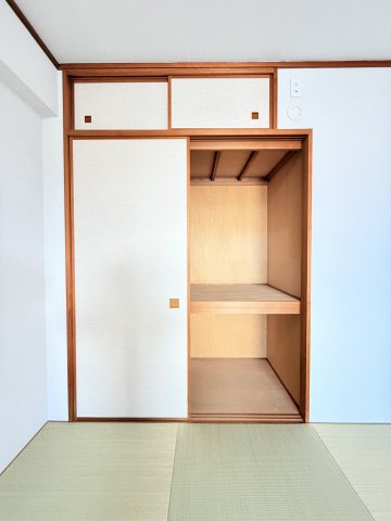 【和室】 | グレイス茅ヶ崎ソレアード | 和室にある収納でございます。