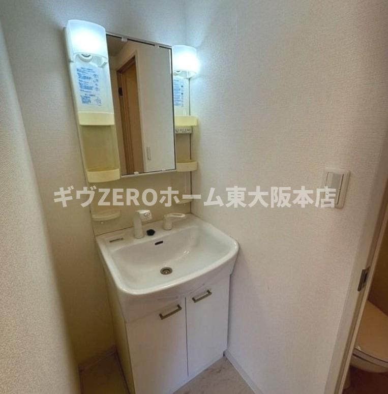 ロネスタ新深江の洗面所