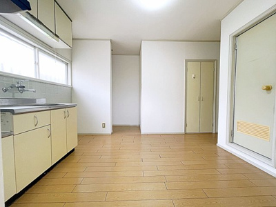 【居間・リビング】 | コーポ島津【名古屋市賃貸・南向き】