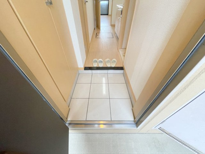 【玄関】 | ルミナス松山