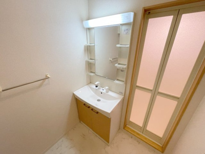 【独立洗面台】 | ルミナス松山