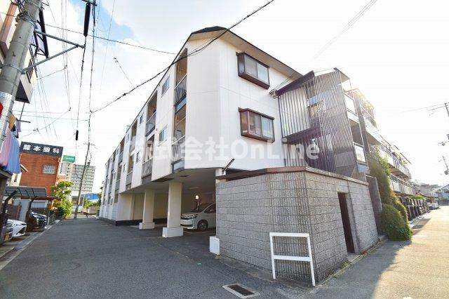 中野マンションの外観