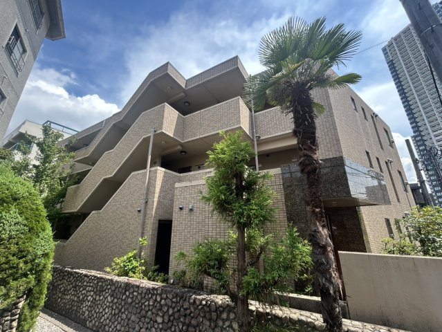 ハイリスベーネ池下