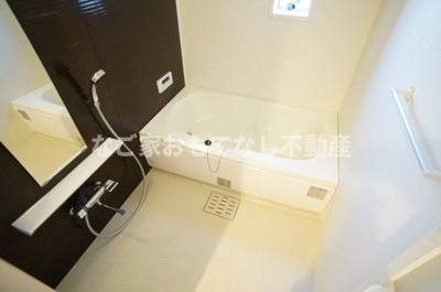 【浴室】 | 阿原八幡102-6KODATEXⅤ | 同タイプ写真