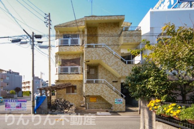 【外観】 | アートグリーンハイツ | 外はこのようになっています