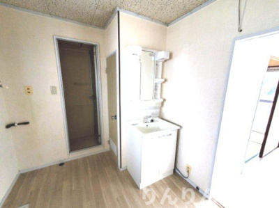 【独立洗面台】 | 西川アパート | 独立洗面化粧台付き