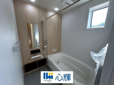 【浴室】 | オーヴィジョンホーム西小串（１号地） | 疲れを癒す場所にふさわしい快適で清潔な空間で、心も体もオフになるリラックスタイムをお楽しみ下さい。