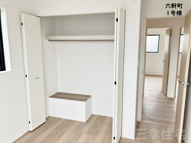 碧南市六軒町の収納|大容量の洋室収納