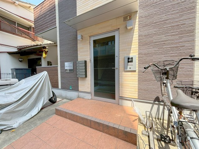 サザンモデラートのエントランス