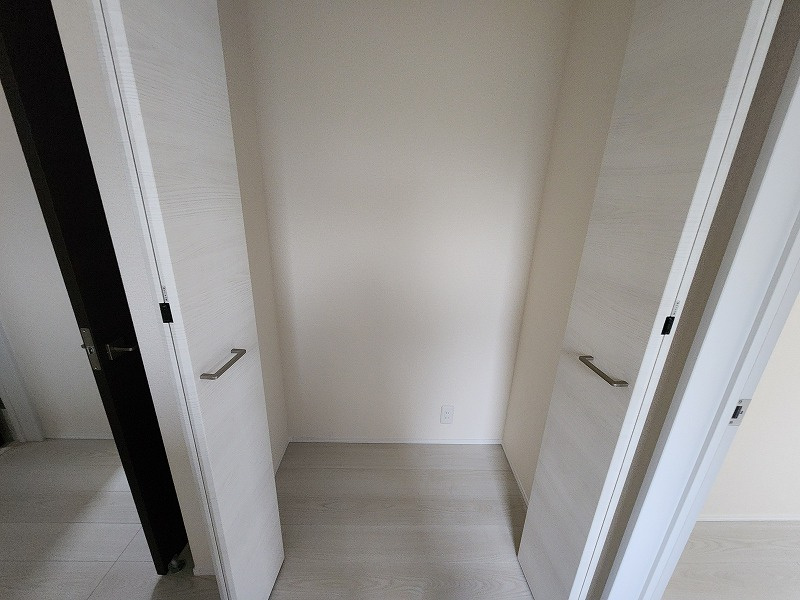 小牧市間々原新田　新築戸建の収納|2階廊下にある収納です