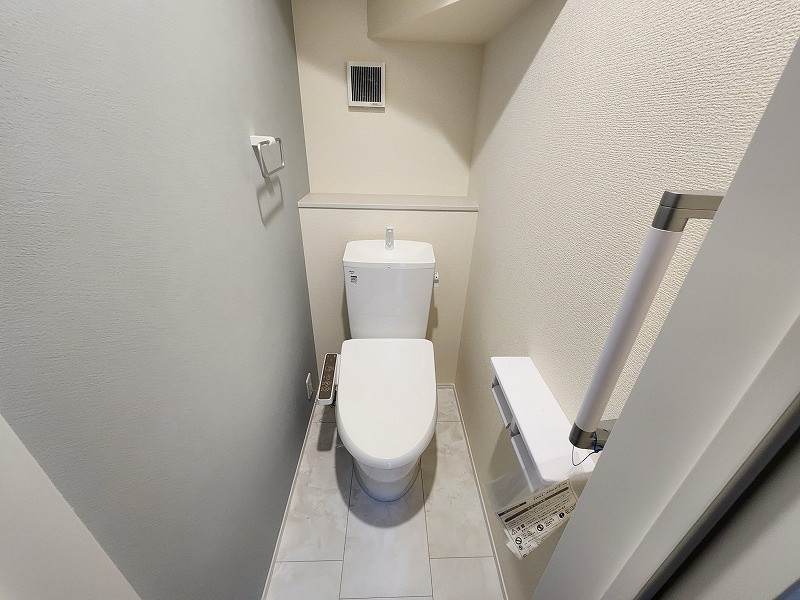 小牧市間々原新田　新築戸建のトイレ|1階のトイレです