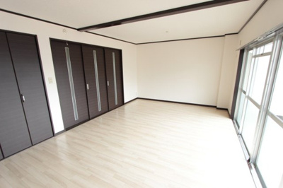 【寝室】 | サンピア堀込