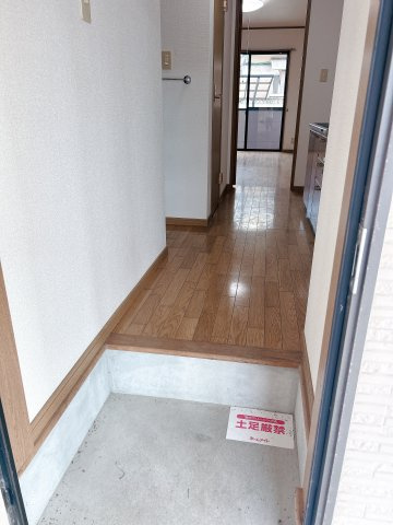 I-stage唐崎の玄関