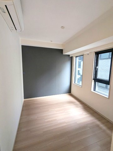 RESIDIA日本橋馬喰町Ⅲのその他共用部分|5.5帖洋室、エアコン、クローゼット2ヶ所
