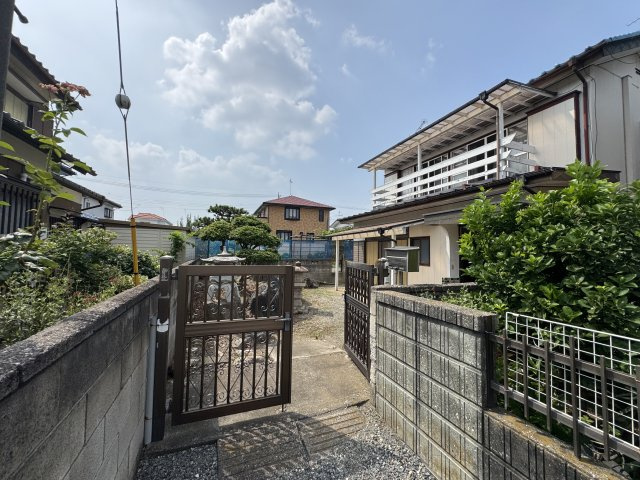 -三丁目不動産-本庄市小島南三丁目の前面道路含む現地写真