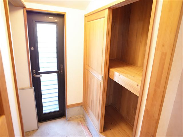 東松山市松山町1丁目　中古戸建の収納