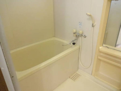 【浴室】 | エクセルクローバー D棟 | 浴室(窓付)