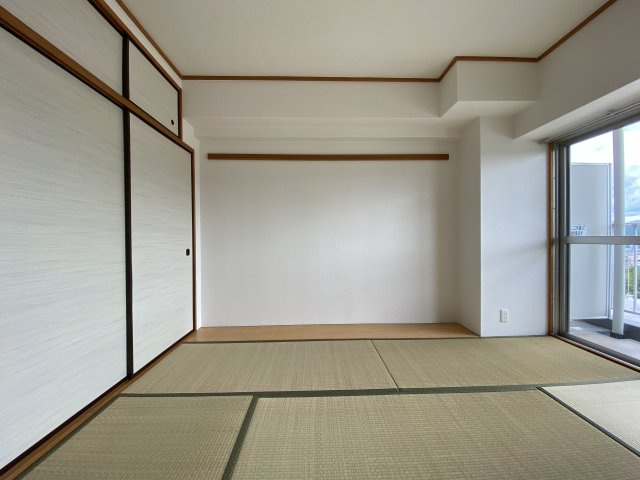 プレスト・コート壱番館の和室