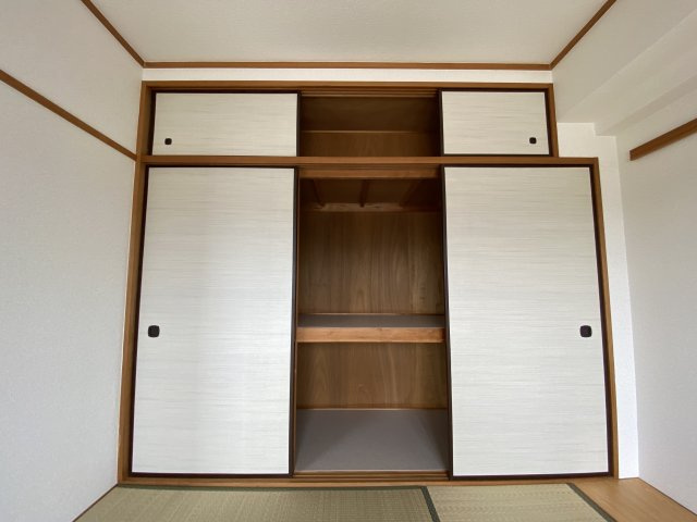 プレスト・コート壱番館の収納