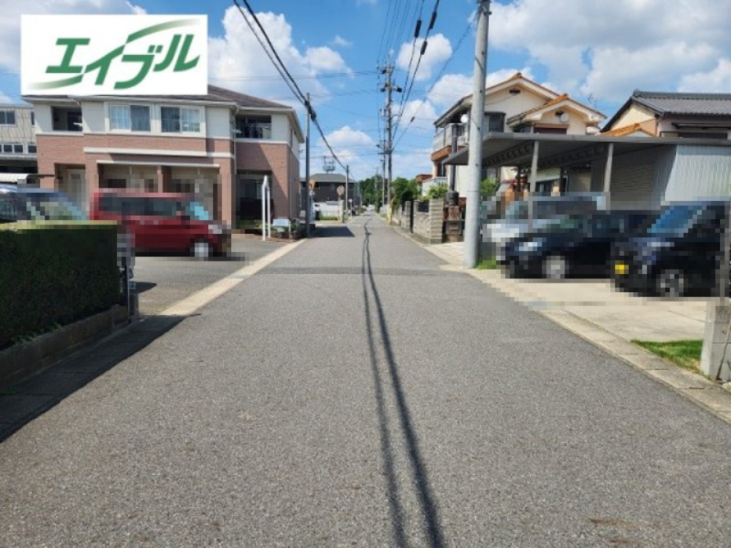 小牧市西島町　売地の前面道路含む現地写真