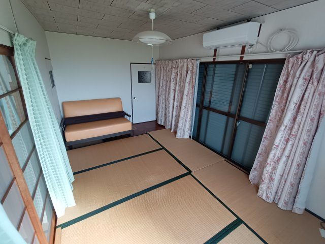 市木町貸家の和室