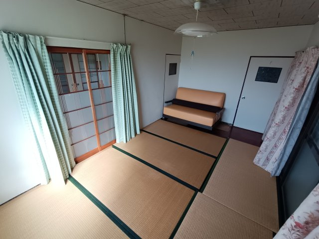 市木町貸家の和室
