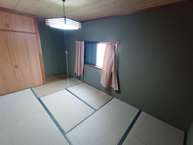 市木町貸家の和室