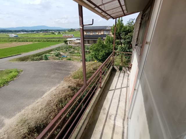 市木町貸家のバルコニー