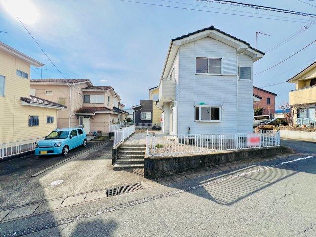 高崎市箕郷町生原の外観|縦列２台分駐車可能♪
