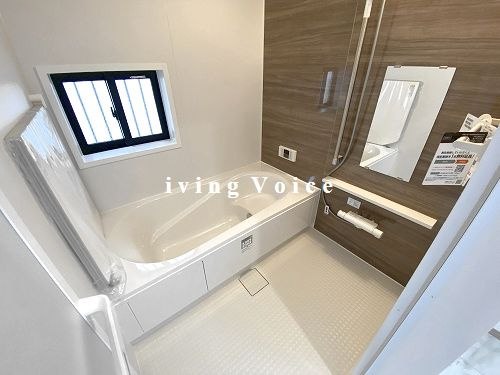 【居間・リビング】 | 【仲介手数料０円】平塚市山下1丁目　新築一戸建て　全4棟 | 平塚市山下1丁目　新築一戸建て　全4棟