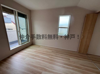 【洋室】 | 神戸市垂水区南多聞台8丁目　新築戸建　仲介手数料無料！ | 使い勝手のいい洋室です