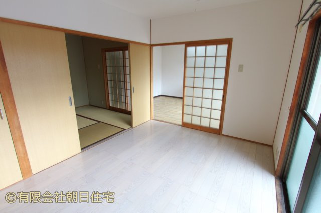 住吉マンションの洋室