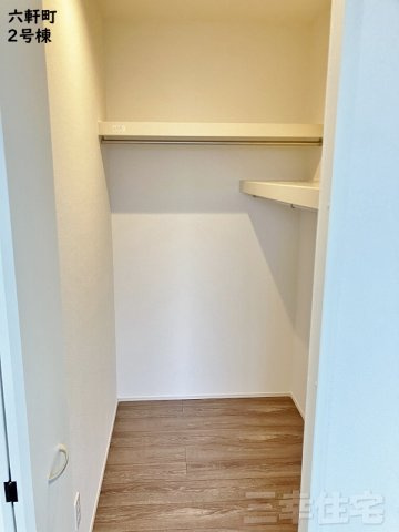碧南市六軒町の収納|2階洋室には大容量のウォークインクローゼット1.5帖があります。豊富な収納も魅力の1つです。