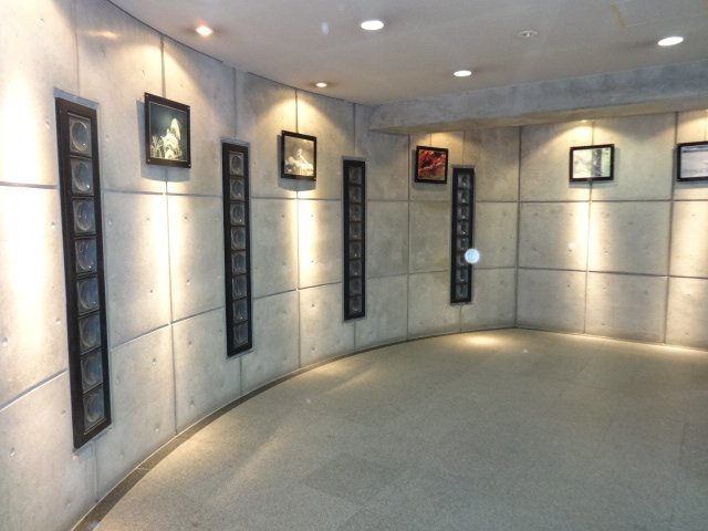 グラントルム弐番館のエントランス