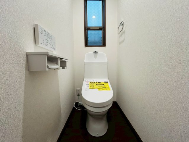 【トイレ】 | 西東京市保谷町１丁目　新築戸建て | プライベートな空間だからこそ清潔感を大切にしました