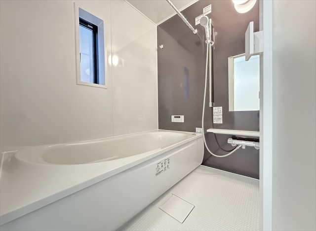 【前面道路含む現地写真】 | 新座市北野2丁目　新築一戸建住宅　全2棟　(志木本店) | 前面道路の様子／2025年8月21日撮影　
住宅性能表示制度において7項目でMAX等級を取得！