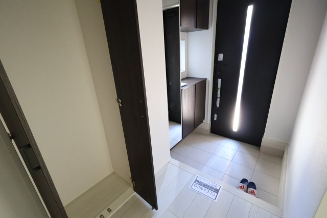 《仲介手数料無料》中央区上峰３丁目3-12新築一戸建てTIARAの収納