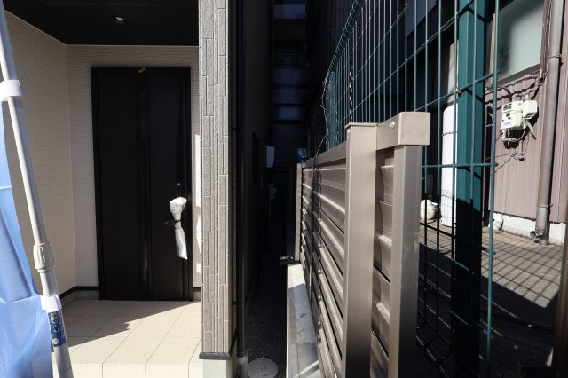 《仲介手数料無料》中央区上峰３丁目3-12新築一戸建てTIARAの外観