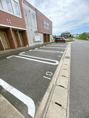 【駐車場】 | リバテンハイツ