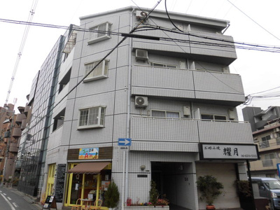 【外観】 | 白菊ハイツ豊新 | 白基調の清潔感のある建物です