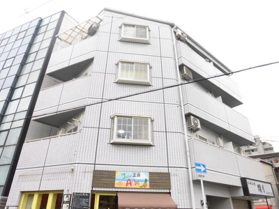 【外観】 | 白菊ハイツ豊新 | 白基調の清潔感のある建物です