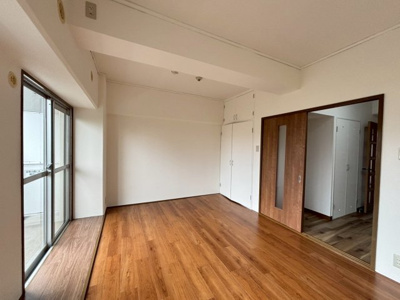 【洋室】 | エバーグリーンポートタウン１１号棟B