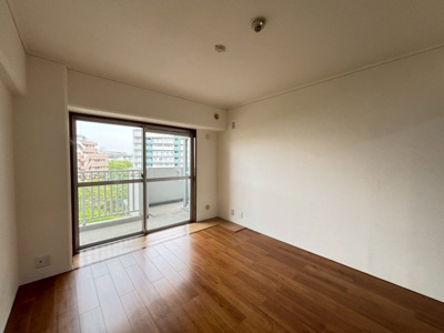 【洋室】 | エバーグリーンポートタウン１１号棟B