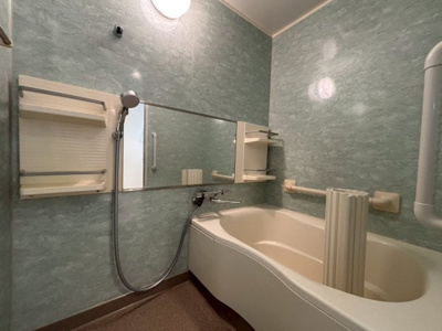 【浴室】 | エバーグリーンポートタウン１１号棟B